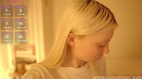 i dont do shows for free. watching here silently and waiting for me to start showing you something for free is useless online show from January 11, 2:36 pm