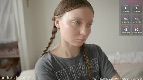 i dont do shows for free. watching here silently and waiting for me to start showing you something for free is useless online show from October 27, 12:49 pm