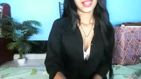 Pureannuals online show from April 4, 3:35 am