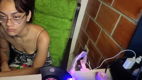 purepleasure25 online show from January 13, 9:06 am