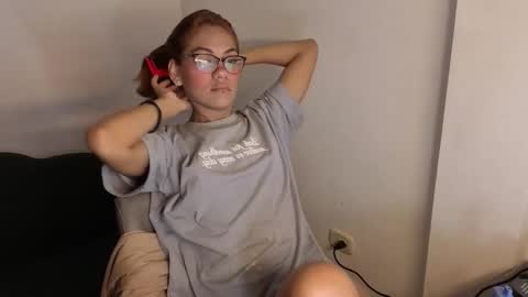 purepleasure25 online show from March 25, 11:17 am