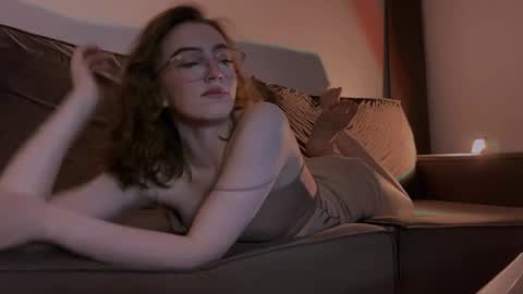 Marie online show from January 10, 10:25 pm