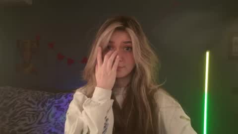 Bella online show from April 15, 6:28 am