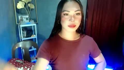 pussy_and_cock_lover online show from May 19, 3:35 am