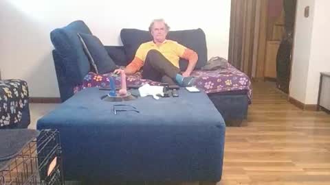 Mark online show from February 26, 6:33 pm