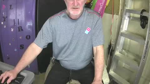 Mark online show from March 4, 5:13 pm