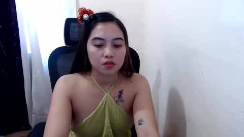 Snapshot of pussycatdollx19 chatting on October 15, 2:04 am Jen online show from October 15, 2:04 am