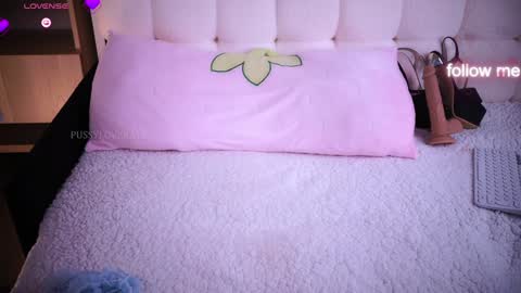 Kate online show from March 19, 6:30 am