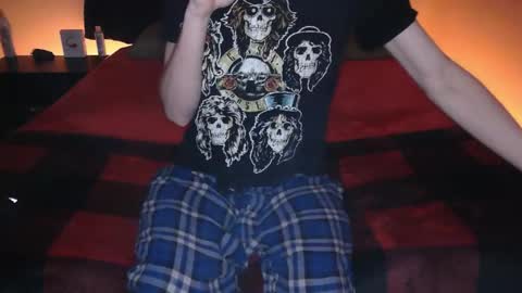 pussylover2182 online show from February 1, 6:21 am