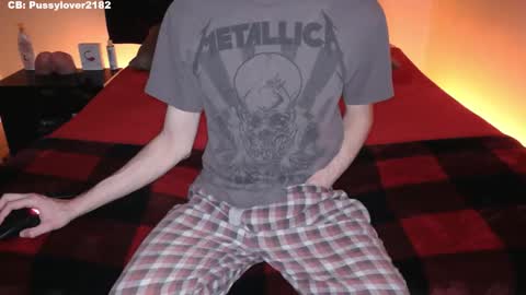 Snapshot of pussylover2182 chatting on October 28, 4:13 am pussylover2182 online show from October 28, 4:13 am