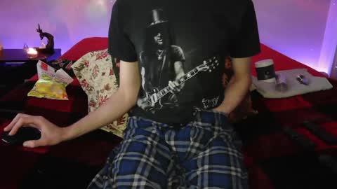 Snapshot of pussylover2182 chatting on January 24, 6:14 am pussylover2182 online show from January 24, 6:14 am