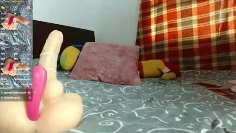 putinaicolls online show from March 5, 6:39 pm