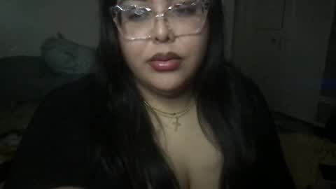 Prettypink Tinyhole online show from January 9, 10:41 pm