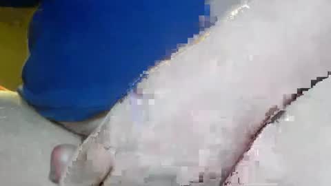 pytongru70 online show from March 7, 10:32 pm