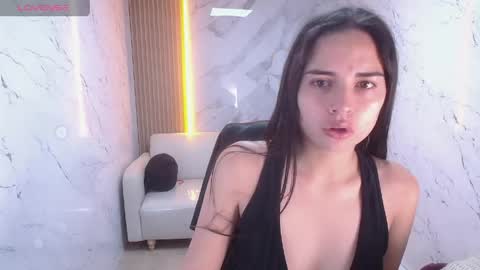 Qetsyah online show from May 25, 12:55 pm