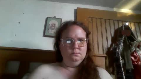 Queenjenny online show from December 21, 9:10 pm