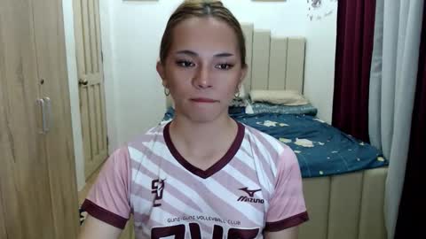 shawny online show from January 19, 3:05 am