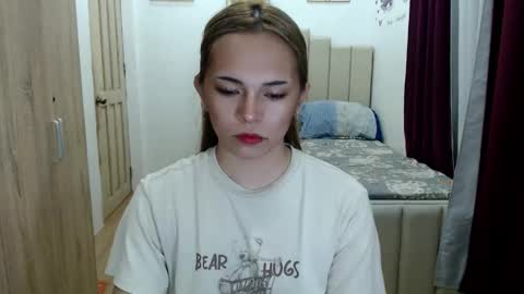 shawny online show from March 26, 2:50 am