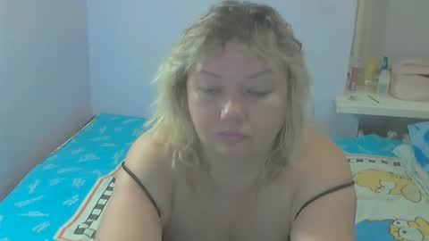 queen_jane8 online show from September 16, 4:10 pm