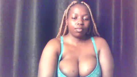 QUEEN online show from May 10, 5:03 am