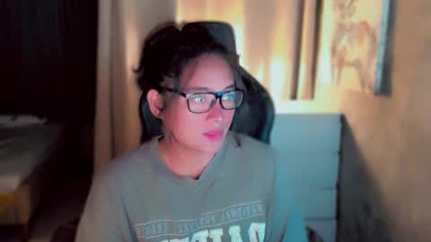 Snapshot of queenarthalia chatting on September 23, 7:57 am ARTHA online show from September 23, 7:57 am
