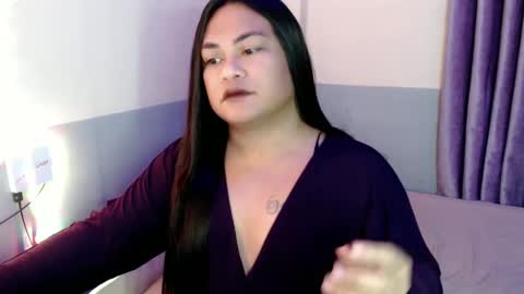 queenbee_mistress online show from February 16, 8:43 am