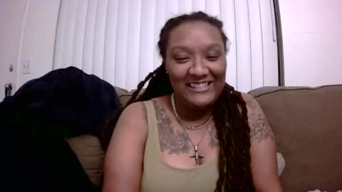 Queen Chief online show from March 20, 7:46 am