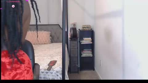 QueenMissie online show from November 19, 3:33 pm