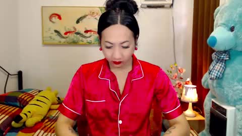 QUEEN online show from May 30, 8:46 am