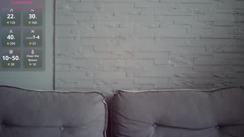 QueenOfModels online show from February 2, 12:34 pm