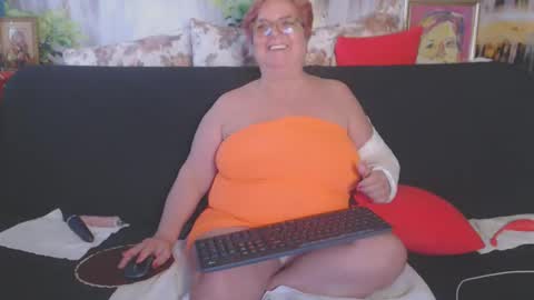 QueenPammy online show from March 10, 3:20 pm