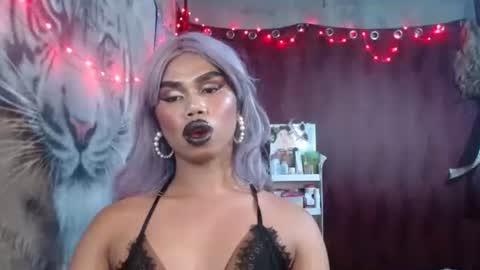 queenpinayebony_xx online show from April 15, 1:03 pm