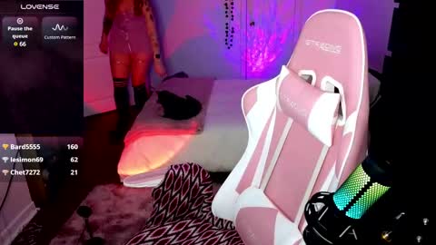 queenx_lexy online show from January 18, 9:02 pm