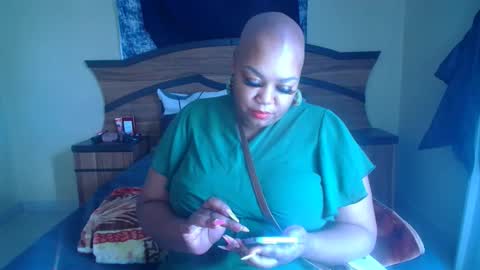 Queenxxxjesy online show from April 14, 12:08 pm