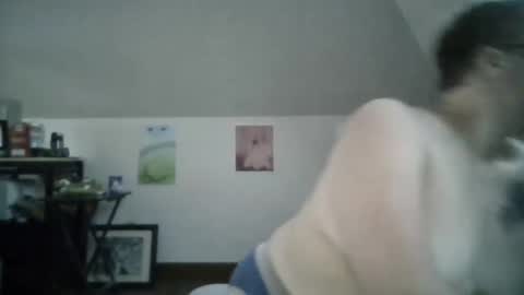 Snapshot of queerlyjaz chatting on September 24, 1:45 am queerlyjaz online show from September 24, 1:45 am