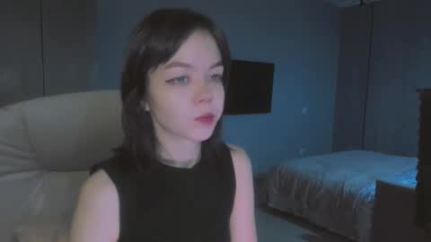 quietluxury online show from December 19, 10:22 am