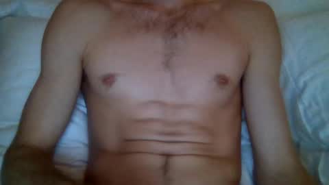 Snapshot of quiii1103 chatting on November 2, 3:06 am quiii1103 online show from November 2, 3:06 am