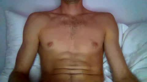 Snapshot of quiii1103 chatting on September 28, 4:10 am quiii1103 online show from September 28, 4:10 am