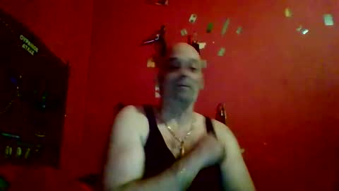 qwertyuiop22348015 online show from April 12, 6:45 pm