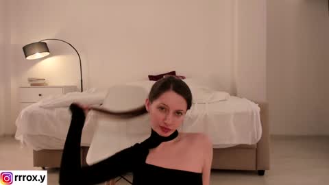 r00xvel online show from December 22, 6:49 am