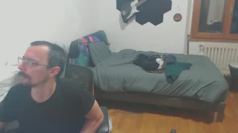 Raccoon68 online show from December 30, 6:05 pm