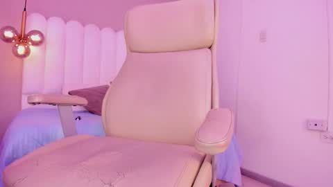 Mariana online show from February 1, 7:22 pm