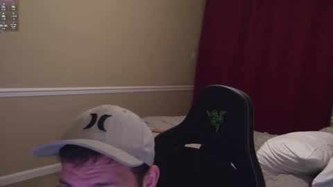 Lauren online show from November 12, 6:27 am