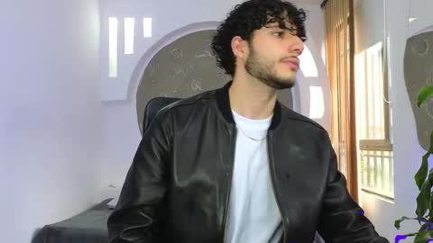 R A F A E L online show from September 18, 9:08 pm