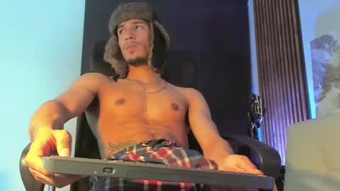 IG online show from March 5, 4:02 am