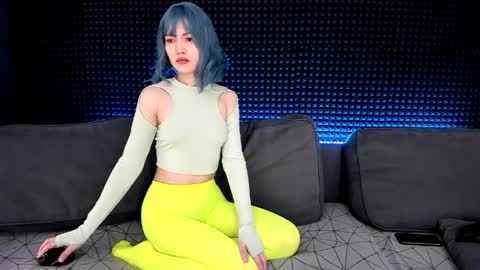 Joline and Alexa online show from April 7, 6:37 am