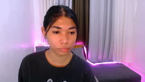 raindrizzle1706 online show from February 18, 6:19 pm