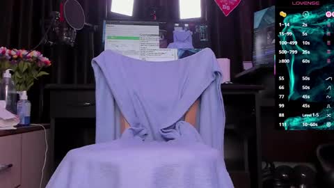 Laura online show from April 20, 2:47 am