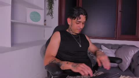 Raizo online show from April 1, 3:18 am