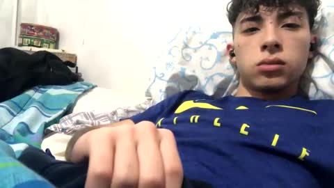 ramiroo2312 online show from October 23, 8:21 pm